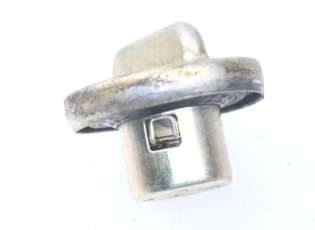 BOUCHON RESERVOIR ESSENCE