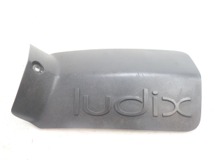 CACHE BATTERIE