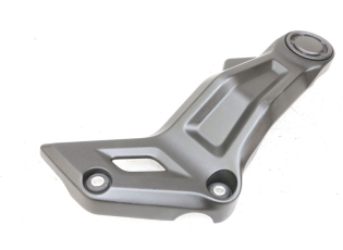 CACHE CHASSIS LATERAL DROIT