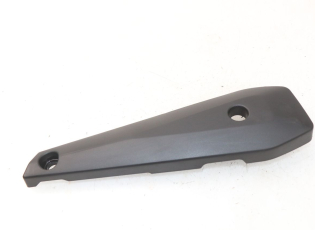 CACHE SOUS SELLE GAUCHE