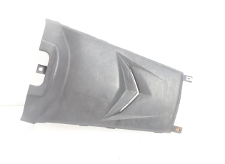 CACHE SOUS SELLE