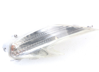 CLIGNOTANT AVANT DROIT