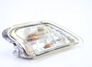 CLIGNOTANT AVANT DROIT