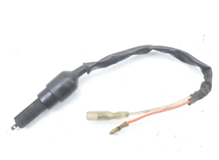 CONTACTEUR FEU STOP ARRIERE