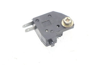 CONTACTEUR FEU STOP DROIT