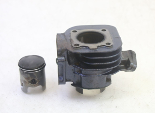 CYLINDRE PISTON