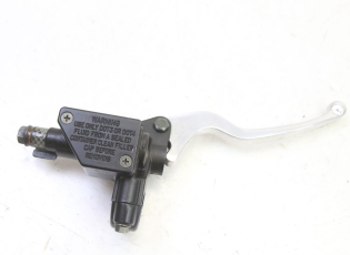 MAITRE CYLINDRE AVANT