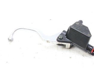 MAITRE CYLINDRE AVANT