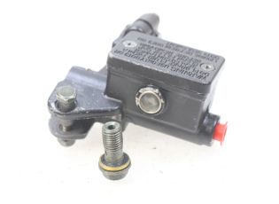 MAITRE CYLINDRE AVANT