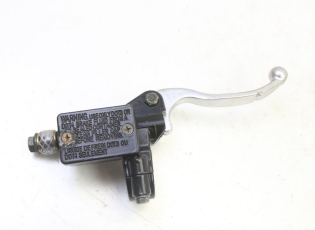 MAITRE CYLINDRE AVANT