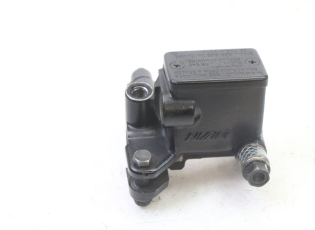 MAITRE CYLINDRE AVANT