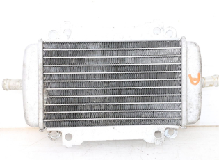 RADIATEUR DROIT