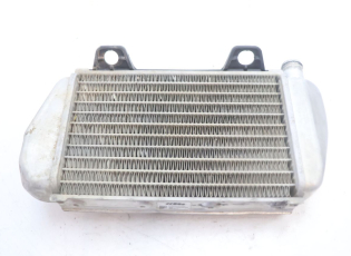RADIATEUR GAUCHE