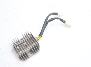 REGULATEUR CHARGE