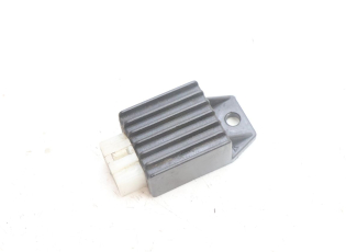 REGULATEUR CHARGE