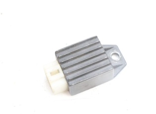 REGULATEUR CHARGE