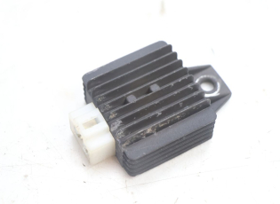 REGULATEUR CHARGE