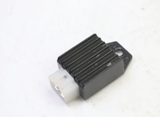 REGULATEUR CHARGE