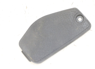 TRAPPE DE VISITE AVANT