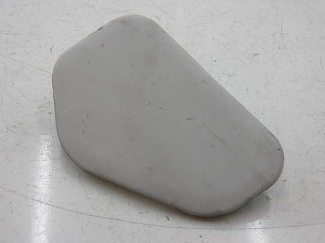 photo de Sportello di ispezione sinistro SUZUKI GSF N BANDIT 600 (1996 - 1999) - Vista principale