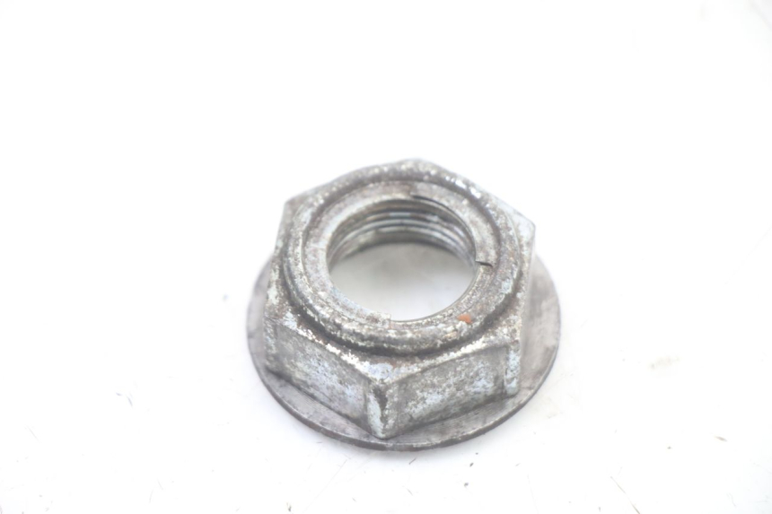 photo de DADO PIGNONE ALBERO USCITA CAMBIO SUZUKI GSF S BANDIT 600 (2000 - 2004) - Dettaglio del componente