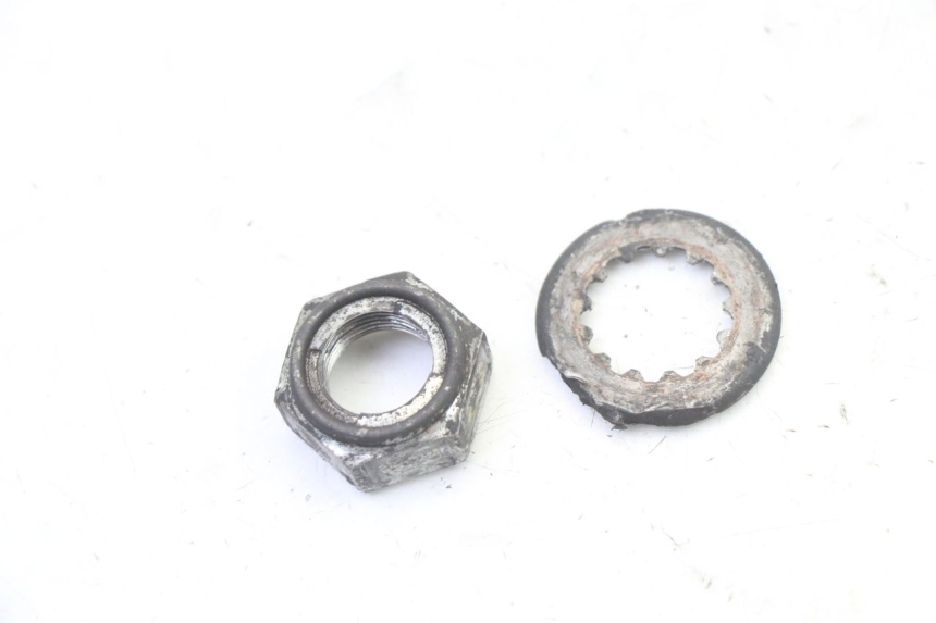 photo de DADO PIGNONE ALBERO USCITA CAMBIO SUZUKI SV S 650 (2003 - 2009) - Vista principale