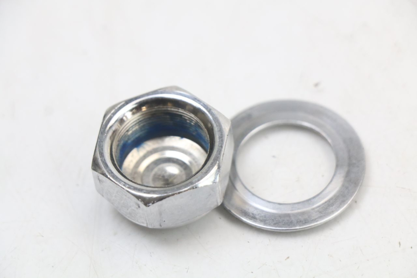 photo de DADO DELLA PIASTRA FORCELLA KYMCO K-PW K-PIPE 50 (2012 - 2017) - Zoom sullo stato d'uso