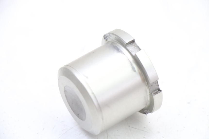 photo de DADO DELLA PIASTRA FORCELLA YAMAHA TRACER 7 700 (2020 - 2024) - Zoom sullo stato d'uso