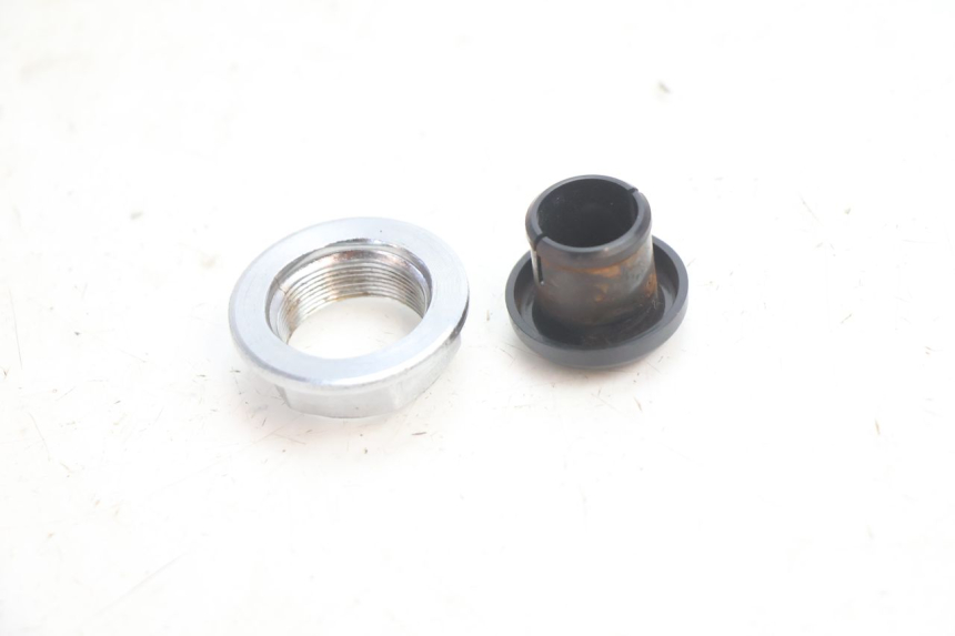 photo de DADO DELLA PIASTRA FORCELLA HONDA VFR FI RC46 800 (1998 - 2001) - Zoom sullo stato d'uso