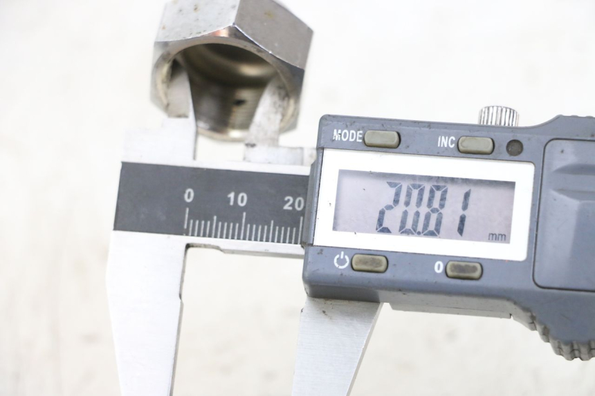 photo de DADO DELLA PIASTRA FORCELLA YAMAHA XVS DRAG STAR DRAGSTAR 650 (1997 - 2007) - Zoom sullo stato d'uso