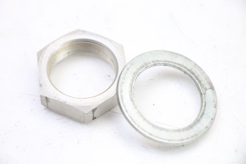 photo de DADO DELLA PIASTRA FORCELLA YAMAHA YP T-MAX TMAX 530 (2017 - 2020) - Zoom sullo stato d'uso