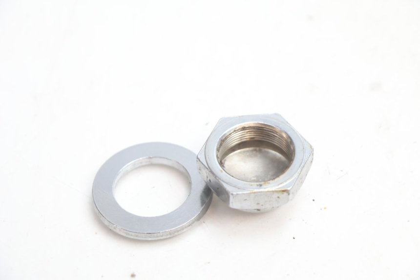 photo de DADO DELLA PIASTRA FORCELLA KAWASAKI ZX-6R ZX6R 600 (1995 - 1997) - Zoom sullo stato d'uso