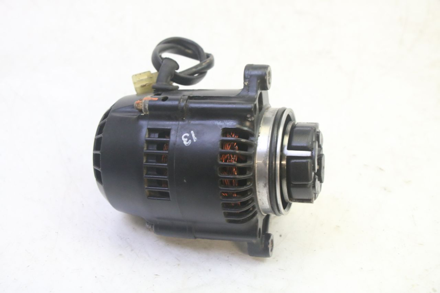photo de ALTERNATORE KAWASAKI GPZ RX 1000 (1986 - 1988) - Zoom sullo stato d'uso