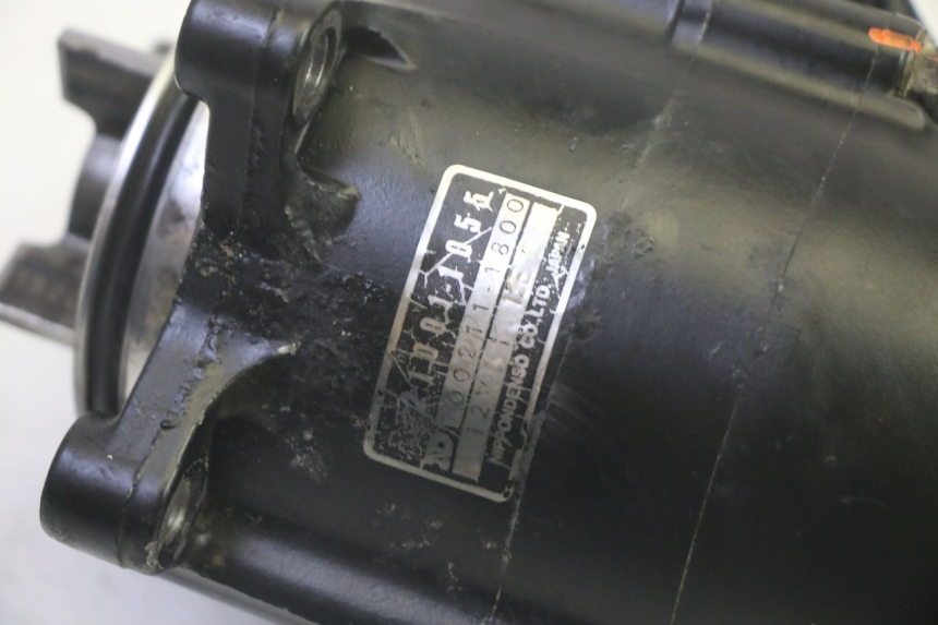 photo de ALTERNATORE KAWASAKI GPZ RX 1000 (1986 - 1988) - Stato della superficie e materiale