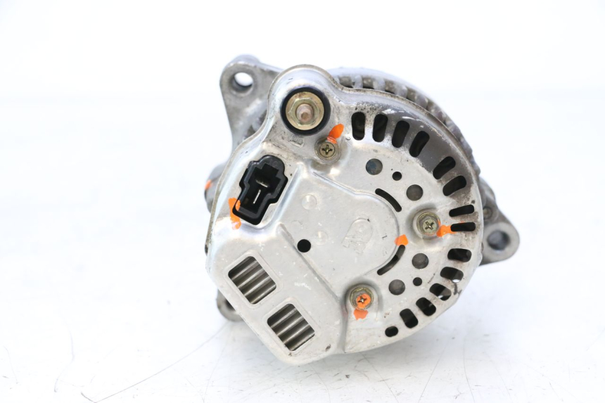photo de ALTERNATORE SUZUKI GSF N BANDIT 1200 (2001 - 2005) - Vista d'insieme del prodotto