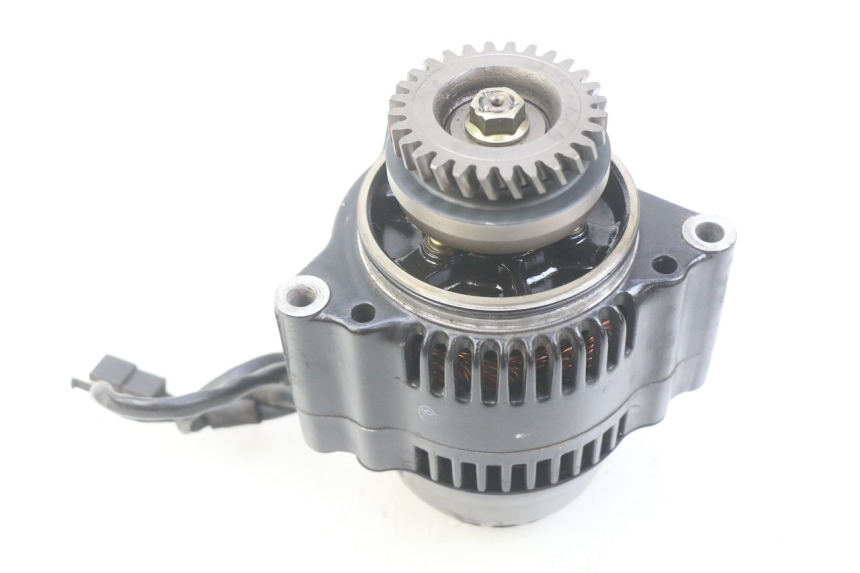photo de ALTERNATORE SUZUKI GSX-F GSX  F 1100 (1988 - 1994) - Dettaglio del componente
