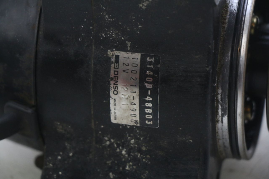 photo de ALTERNATORE SUZUKI GSX-F GSX  F 1100 (1988 - 1994) - Altra angolazione