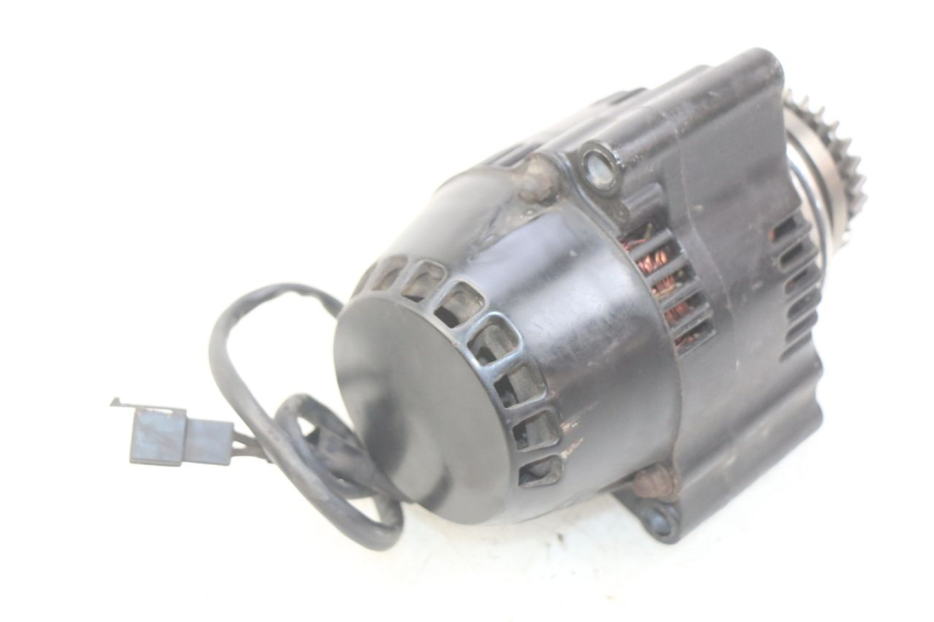 photo de ALTERNATORE SUZUKI GSX-F GSX  F 1100 (1988 - 1994) - Vista d'insieme del prodotto