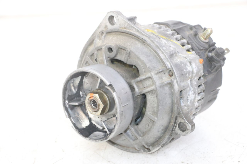 photo de ALTERNATORE BMW K 75 RT 750 (1989 - 1997) - Vista principale