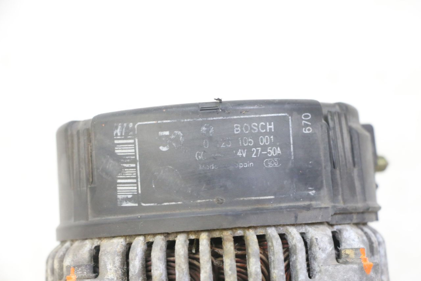 photo de ALTERNATORE BMW K 75 RT 750 (1989 - 1997) - Dettaglio del componente