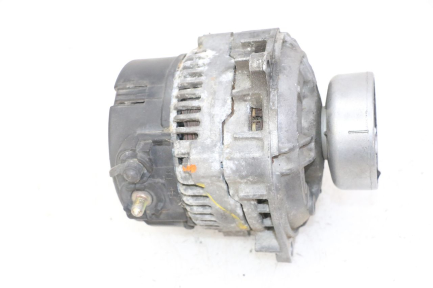 photo de ALTERNATORE BMW K 75 RT 750 (1989 - 1997) - Altra angolazione