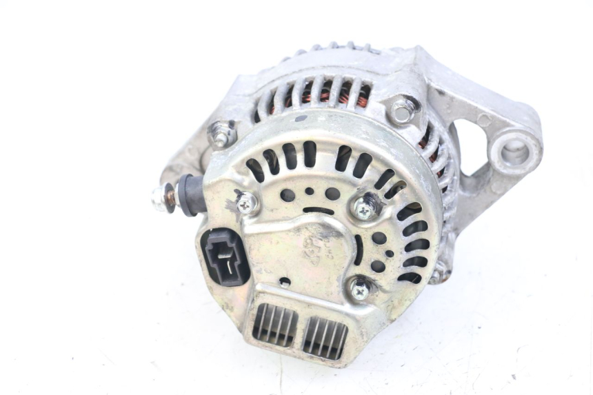 photo de ALTERNATORE MOTO GUZZI NORGE 8V GT 1200 (2011 - 2016) - Primo piano tecnico