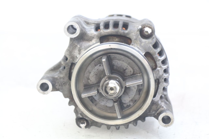 photo de ALTERNATORE TRIUMPH SPRINT ST 955 (1999 - 2001) - Altra angolazione