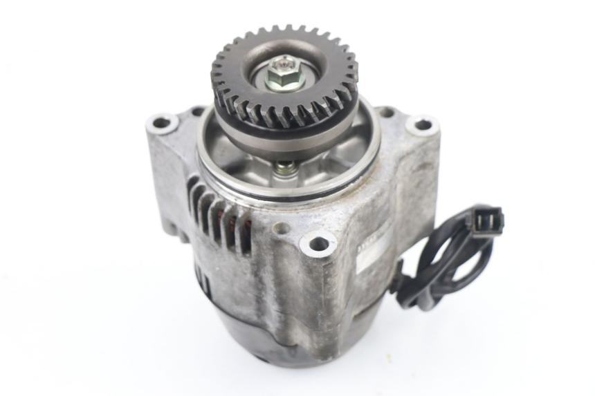 photo de Alternatore SUZUKI GSXF GSX F 600 (1988 - 1997) - Zoom sullo stato d'uso