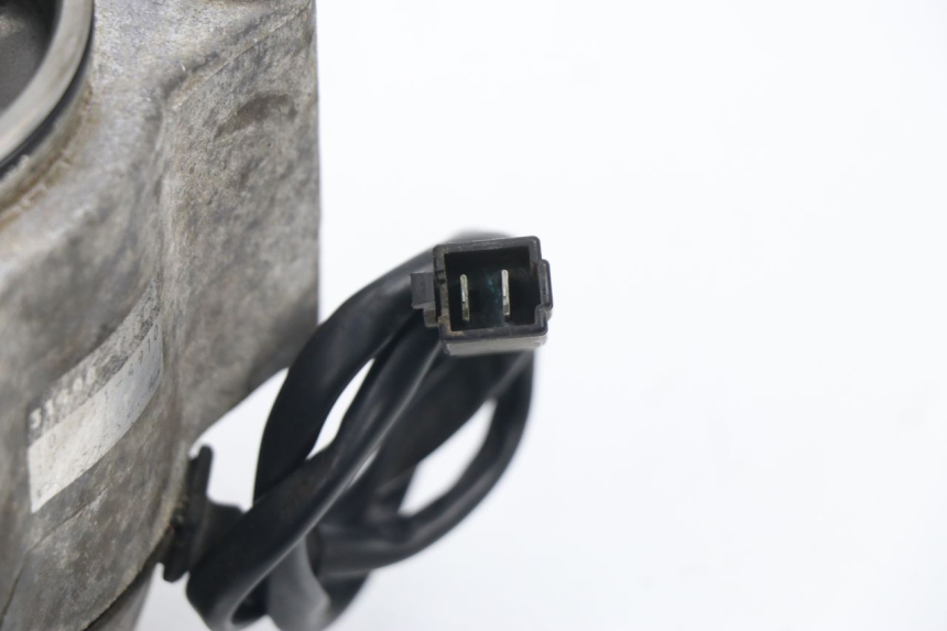 photo de Alternatore SUZUKI GSXF GSX F 600 (1988 - 1997) - Altra angolazione