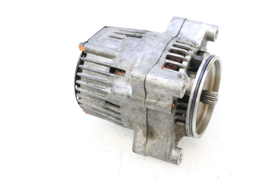 photo de ALTERNATORE YAMAHA YZF R GENESIS 750 (1993 - 1998) - Stato della superficie e materiale