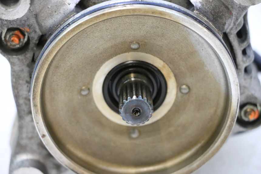 photo de ALTERNATORE YAMAHA YZF R GENESIS 750 (1993 - 1998) - Marcature e riferimenti originali