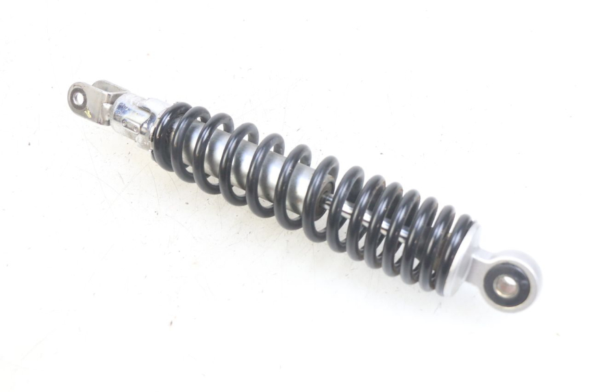 photo de AMMORTIZZATORE POSTERIORE KYMCO AGILITY 16+ 4T 50 (2018 - 2023) - Dettagli dei punti di fissaggio