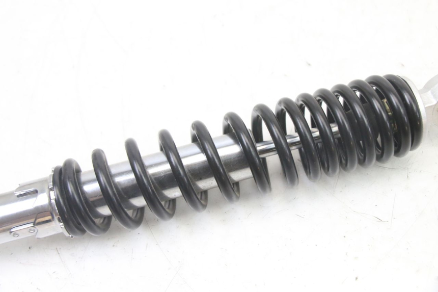 photo de AMMORTIZZATORE POSTERIORE KYMCO AGILITY 4T 50 (2005 - 2018) - Zoom sullo stato d'uso