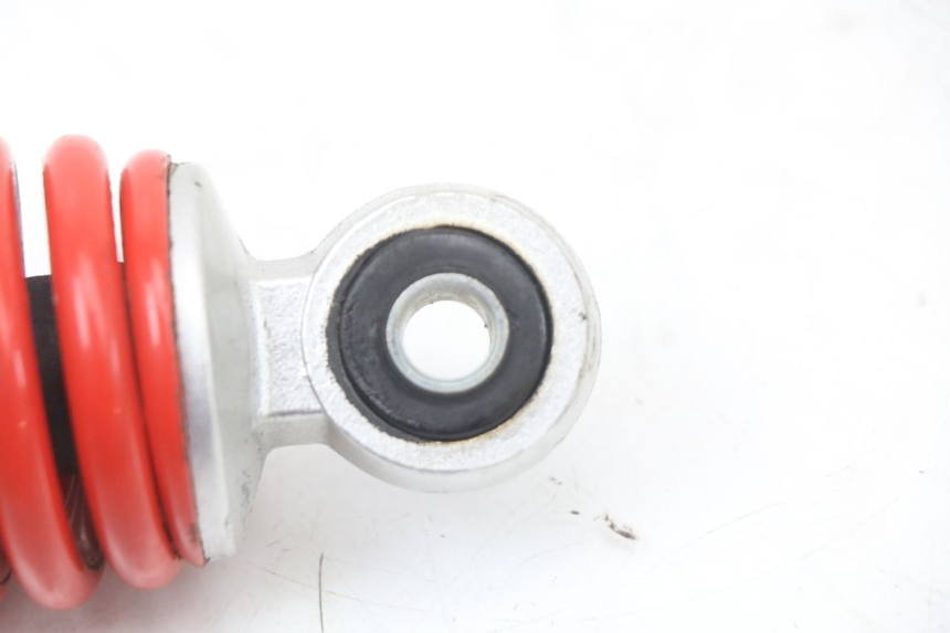 photo de AMMORTIZZATORE POSTERIORE KYMCO AGILITY CARRY 50 (2011 - 2020) - Dettagli dei punti di fissaggio